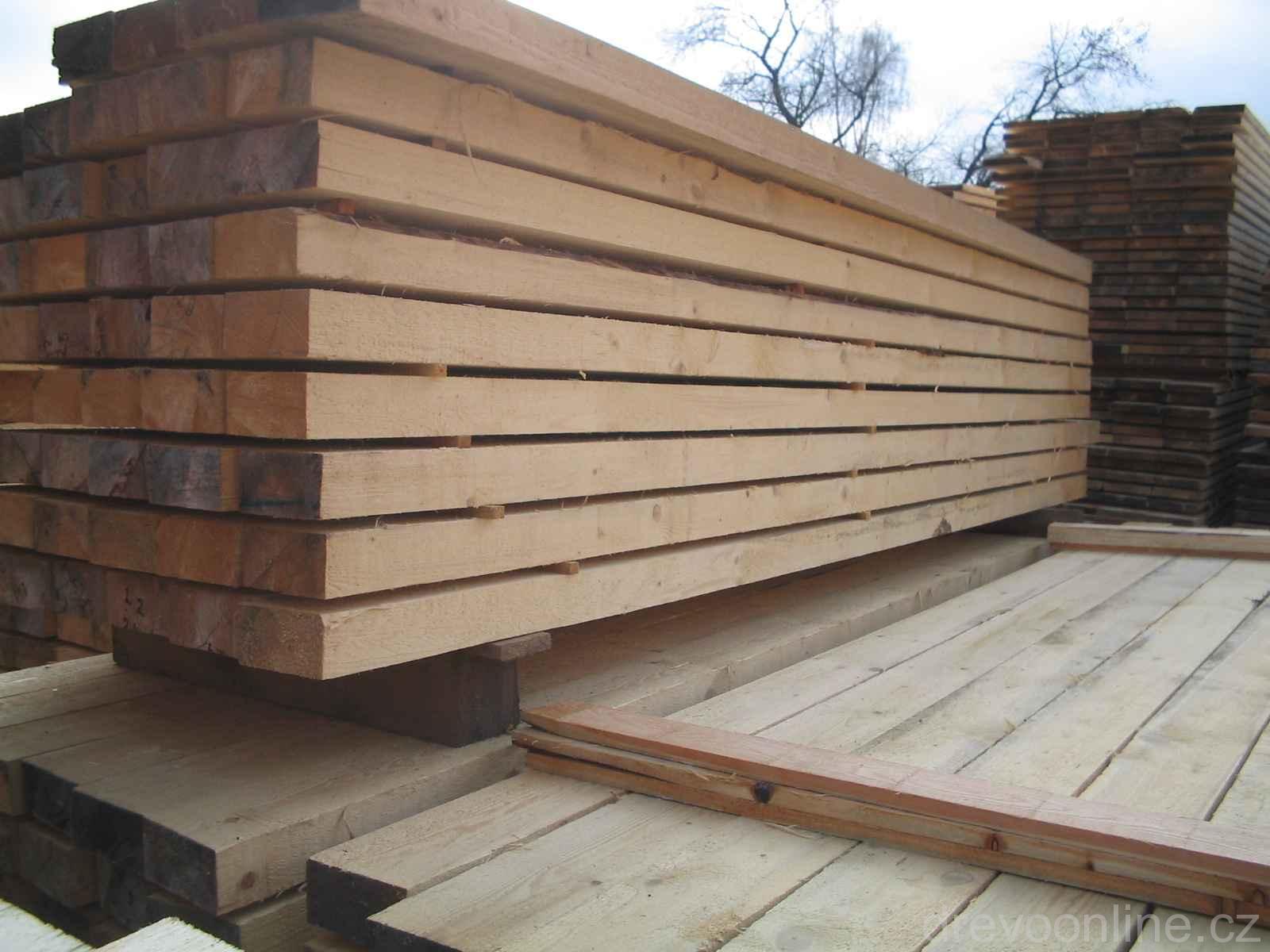 Hranol dřevěný smrkový 100 x 200 délka 7 m