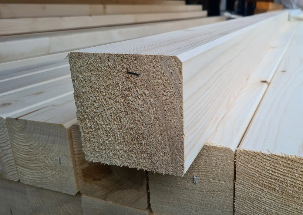 KVH Hranol dřevěný 120 x 120 délka 13m