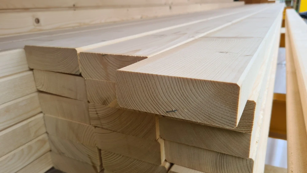 KVH Hranol dřevěný 60 x 160 délka 13m